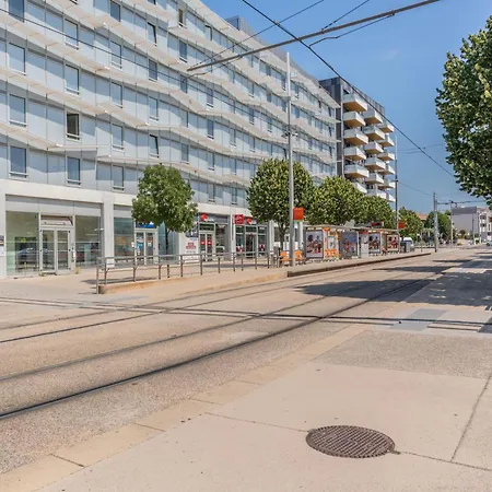 Magnifique Duplex Avec Terrasse Proche Du Coeur De Le Lez Appartement *