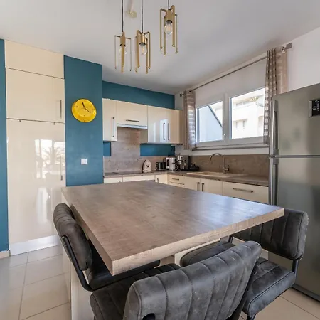 Magnifique Duplex Avec Terrasse Proche Du Coeur De Le Lez *