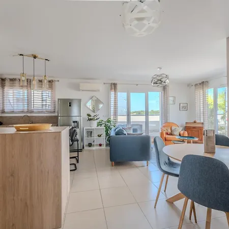 Magnifique Duplex Avec Terrasse Proche Du Coeur De Le Lez * Castelnau-le-Lez