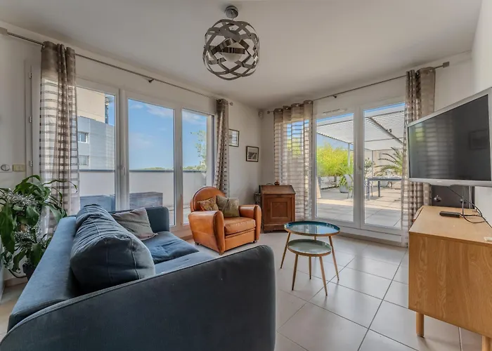 Magnifique Duplex Avec Terrasse Proche Du Coeur De Le Lez Apartamento Castelnau-le-Lez