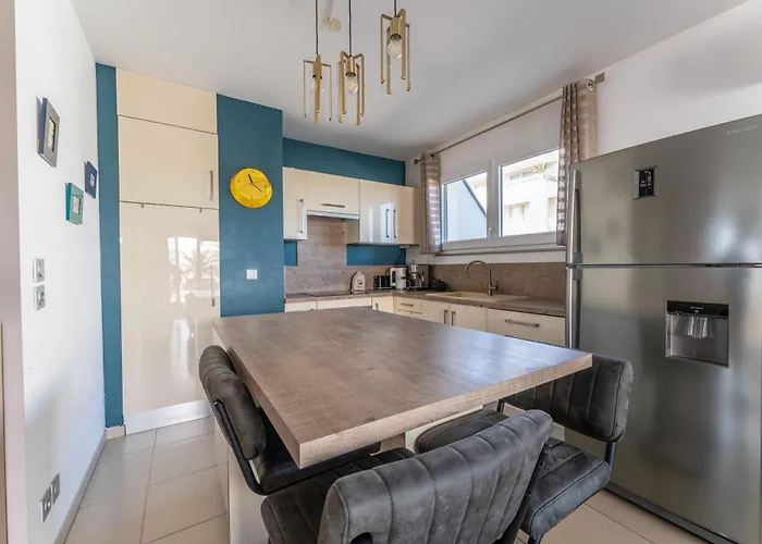 Magnifique Duplex Avec Terrasse Proche Du Coeur De Le Lez *